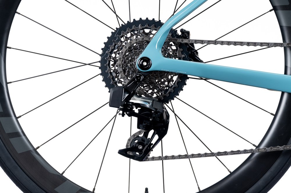 Bonneville Details-03.jpg