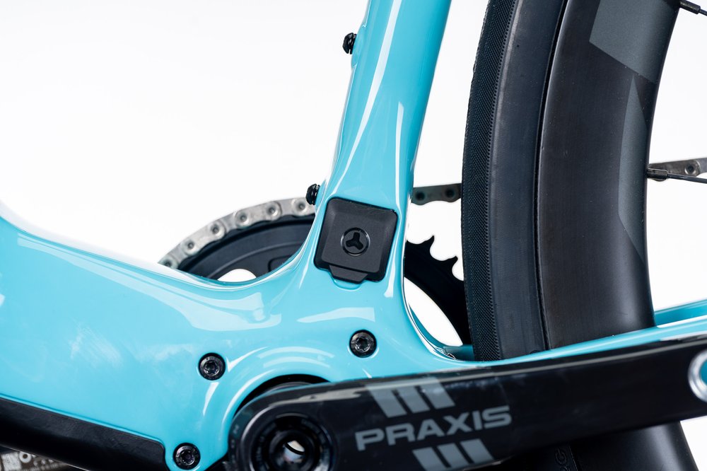 Bonneville Details-08.jpg