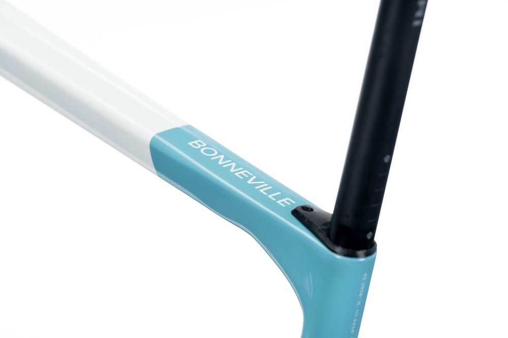 Bonneville Details-11.jpg