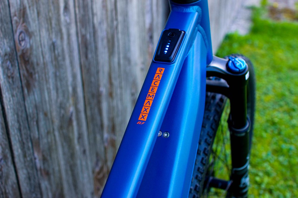 Racemaxx ELF Ride 60 Detail (1).jpg